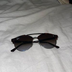 Ray bans sun glasses